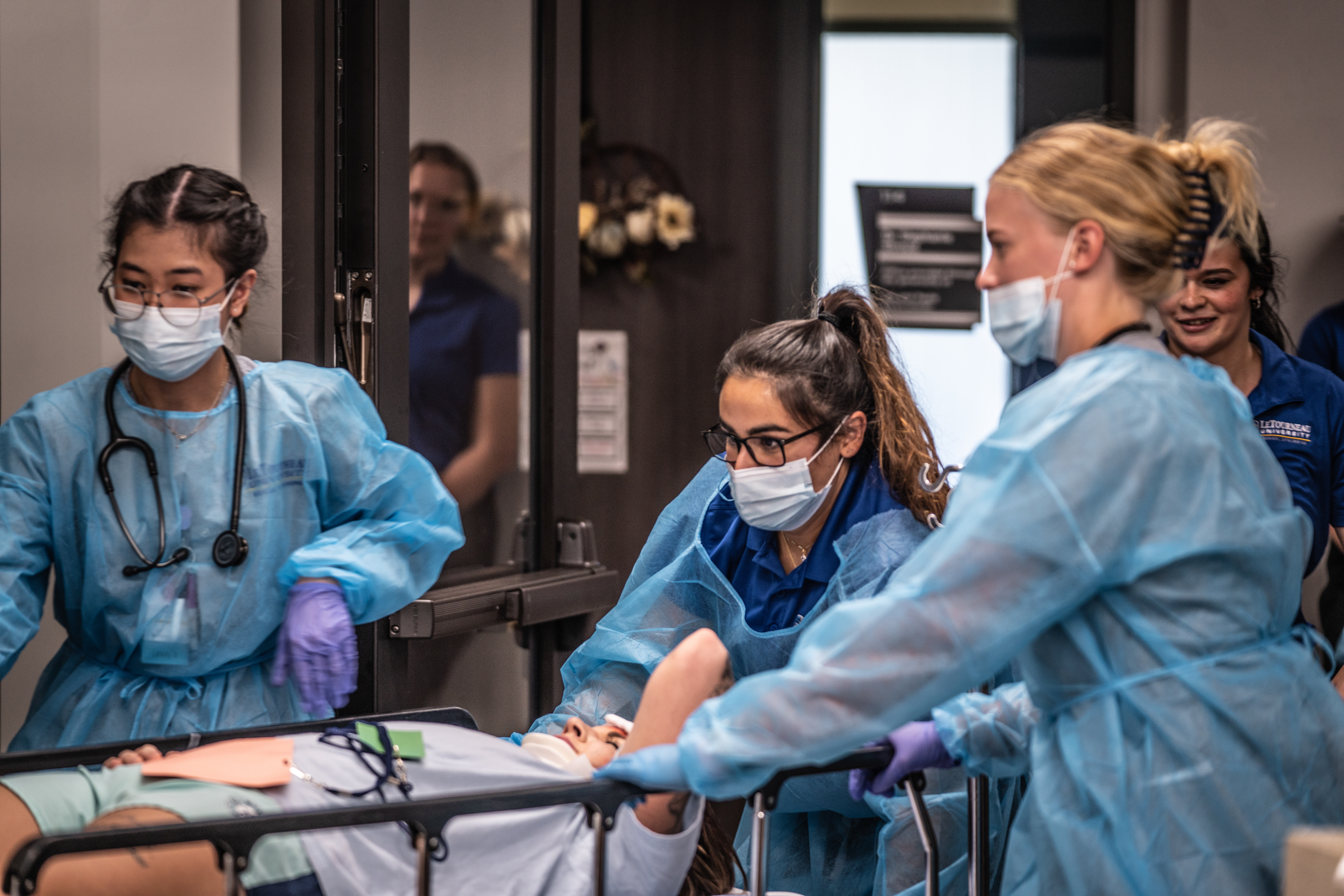 nursiong-trauma-simulation-5.jpg