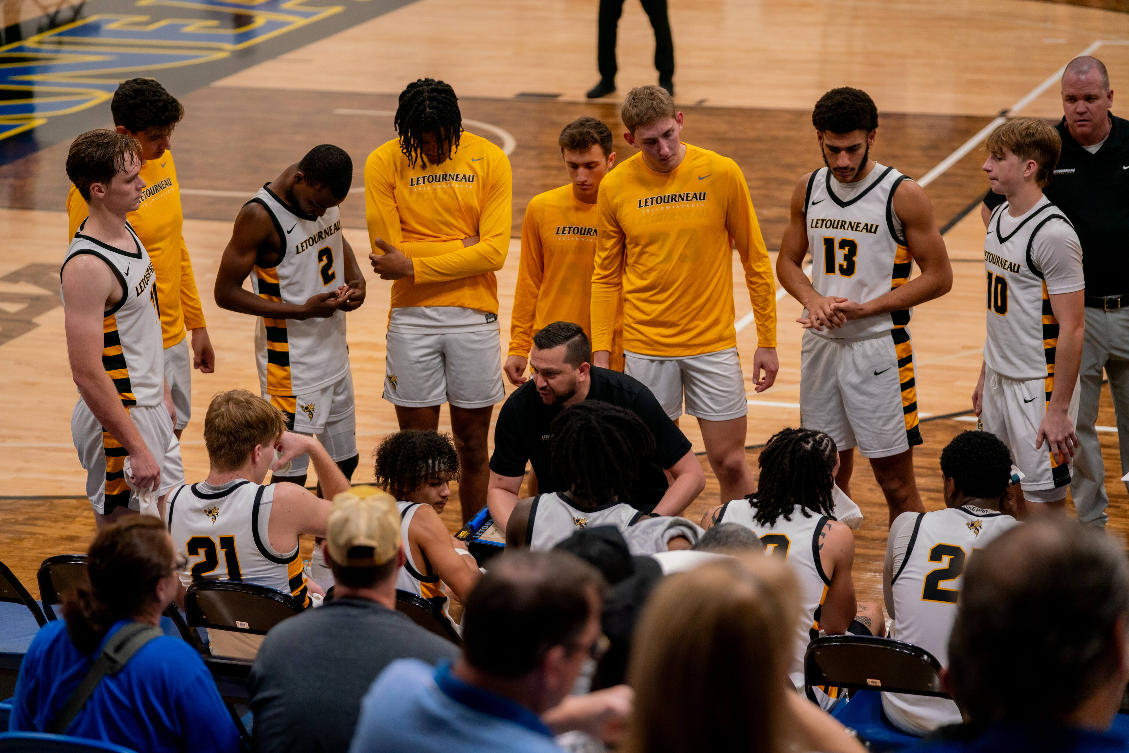 mens-basketball-game-1-51.jpg
